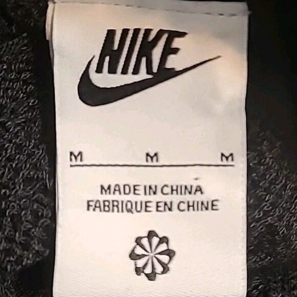 Nike Life Cable Knit Men's Size Medium Black Turtleneck Sweater FB7770-010 New - Picture 4 of 6